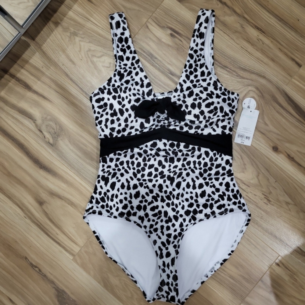 Swimsuit S